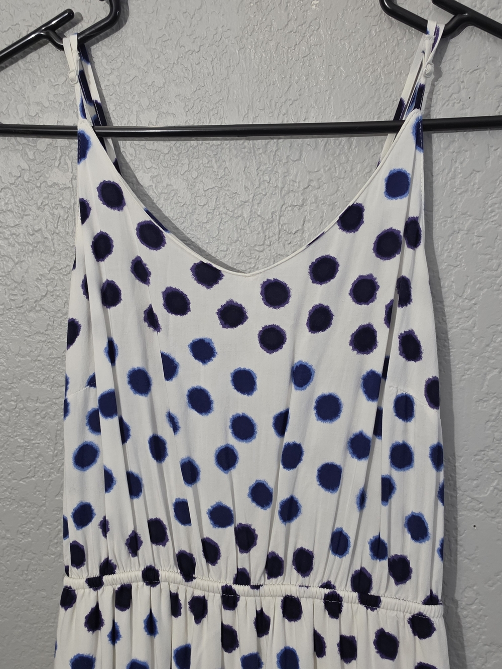 Old Navy White Maxi Dress Watercolor Style Blue Polka Dots Flowy Women XS - Picture 4 of 11